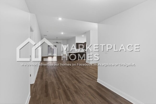 Building Photo - 3430 Oodie Ln