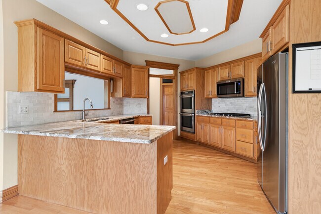 Building Photo - 2680 Ginger Woods Dr