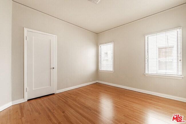 Building Photo - 6101 Alcott St
