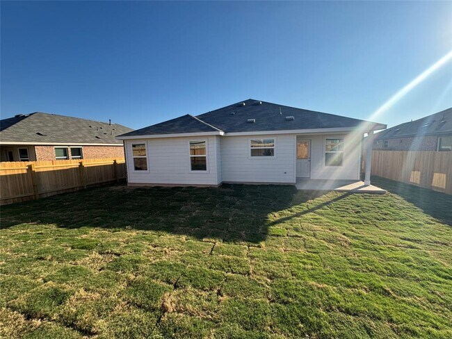 Building Photo - 117 Donnington Dr