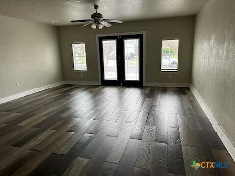 Building Photo - 4406 Alleeta Dr