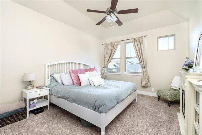 Building Photo - 7424 Easy Wind Dr