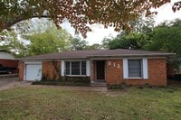 Building Photo - 812 S Palmer Ave