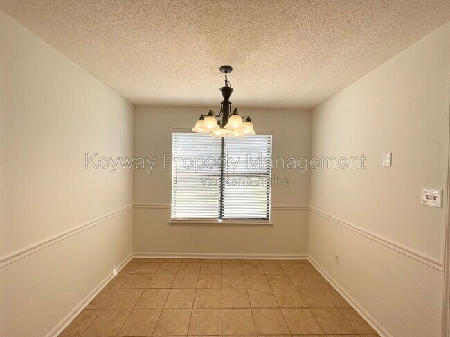 Building Photo - 2203 Sagemont Ct