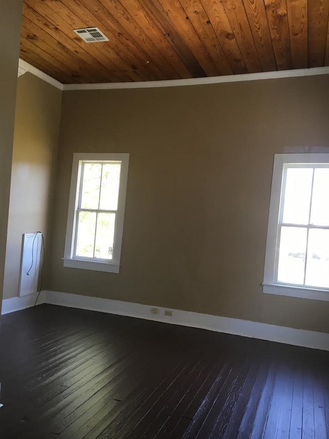 Building Photo - 315 Bayou Rd