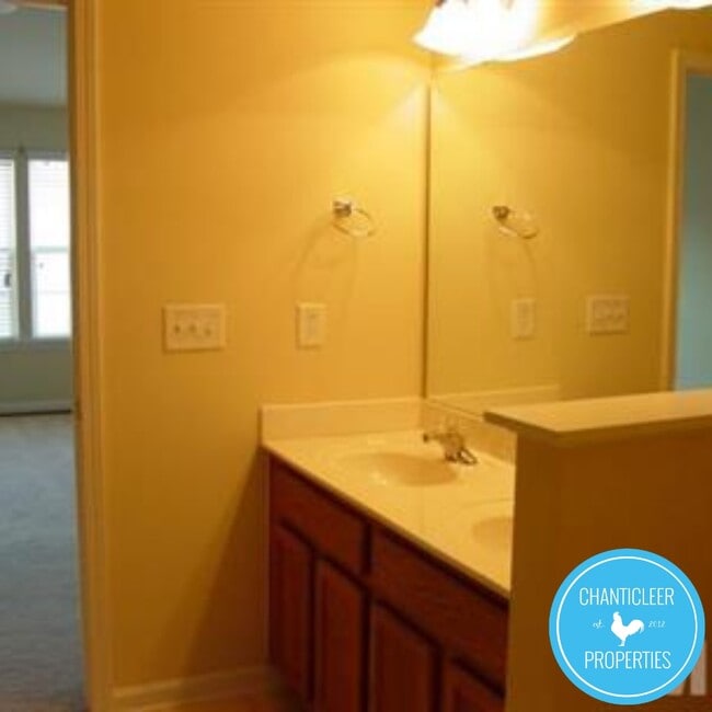 Building Photo - 105 Chandler Springs Dr