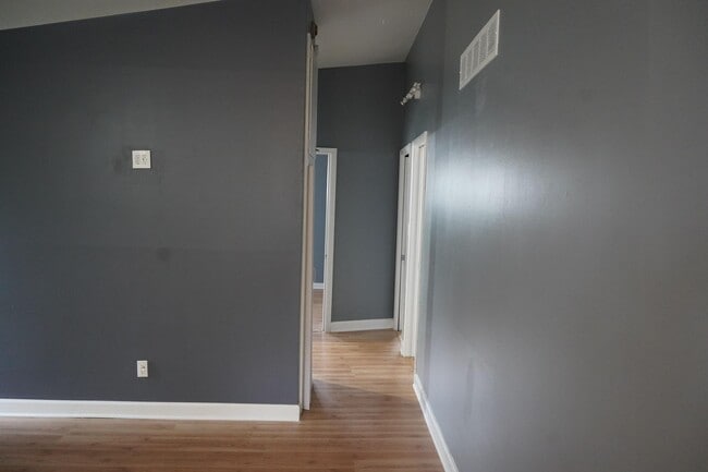 Building Photo - 20299 Lahser Rd