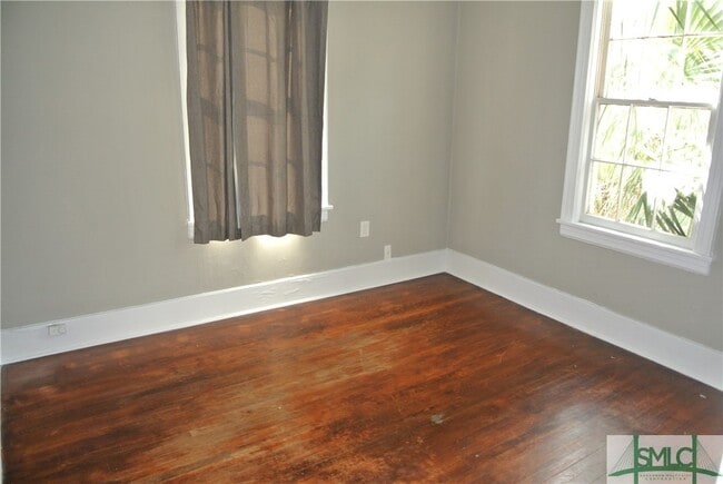 Building Photo - 1415 E 42nd St