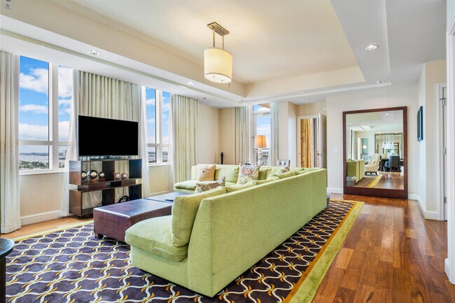 Building Photo - 3800 N Ocean Dr