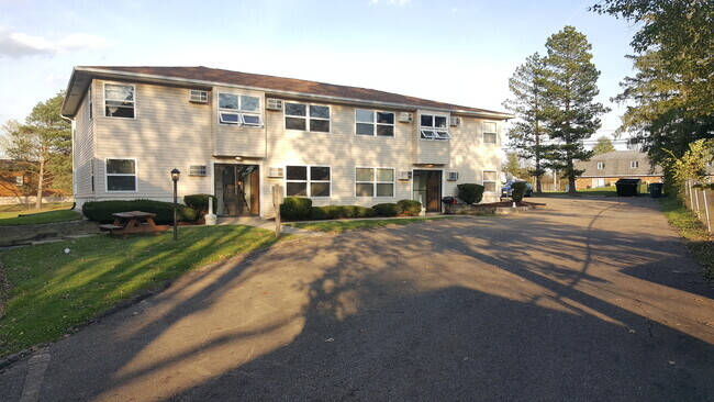 846 S Diamond St - 846 S Diamond St Ravenna OH 44266 | Apartment Finder