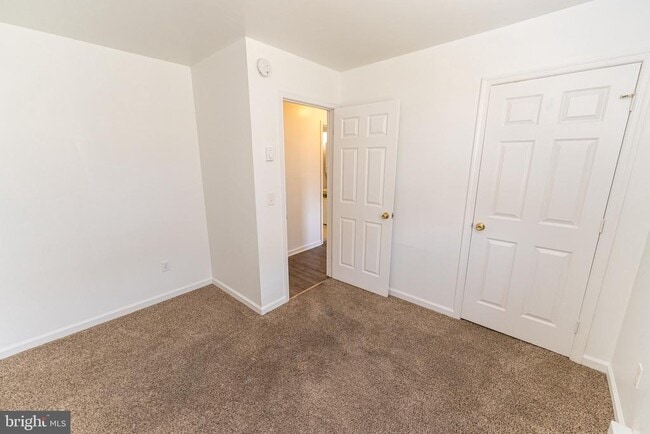 Building Photo - 30704 Hampden Ave