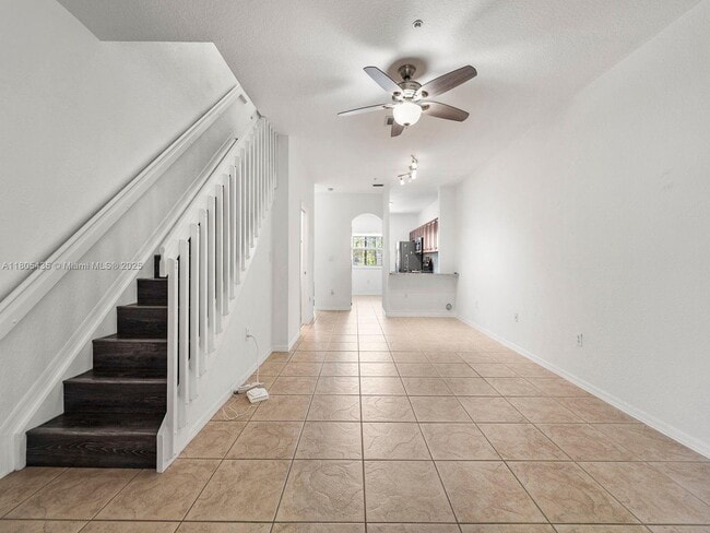 Building Photo - 5630 NW 114th Path