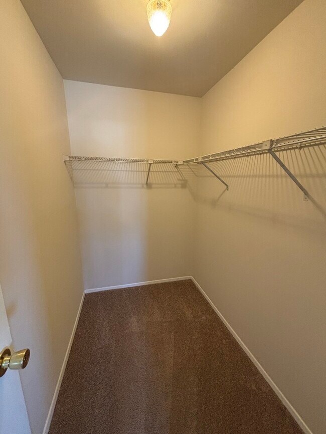 Building Photo - 3 Bedrooms Gwynn Oaks (County)