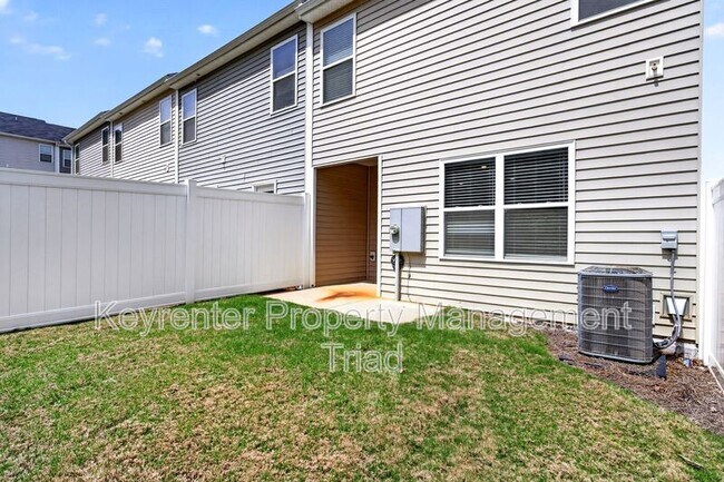 Building Photo - 3705 Nathans Wy