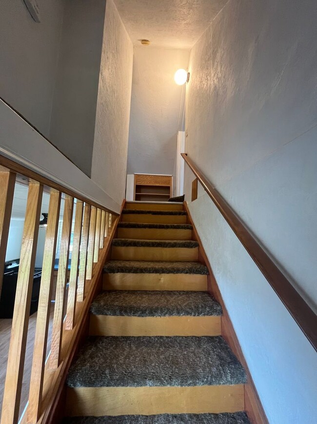 Building Photo - 3-Bedroom 2-Bathroom house in Pleasant hill