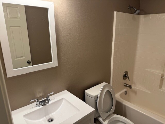 Building Photo - 106 Joe Burl Ln