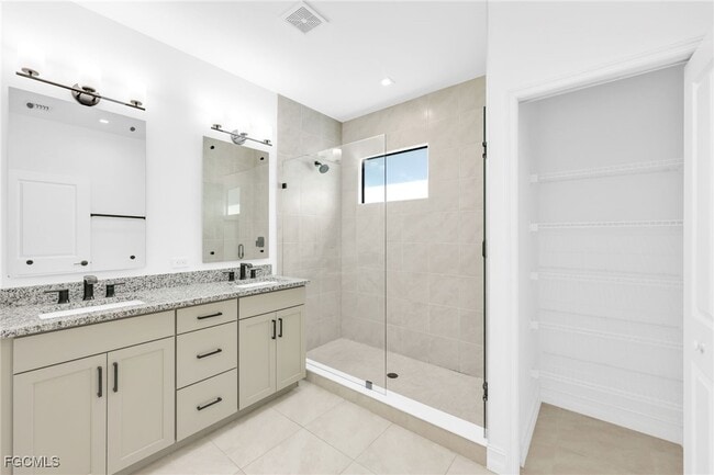 Building Photo - 7584 Carnegie Way