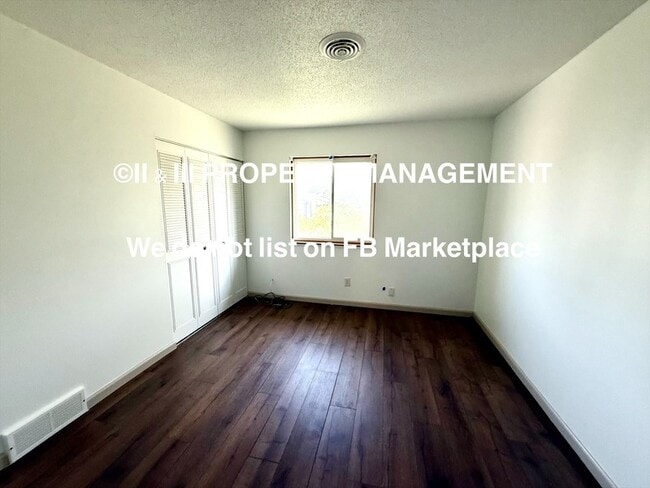 Building Photo - 8602 W 84th St