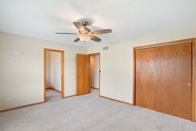 Building Photo - 2614 La Brecque Dr