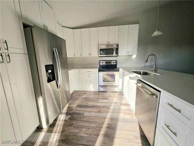 Building Photo - 17829 Port Boca Cir