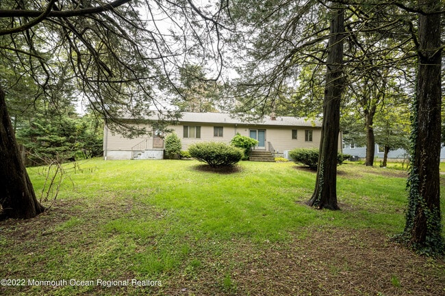 Building Photo - 620 Herbertsville Rd