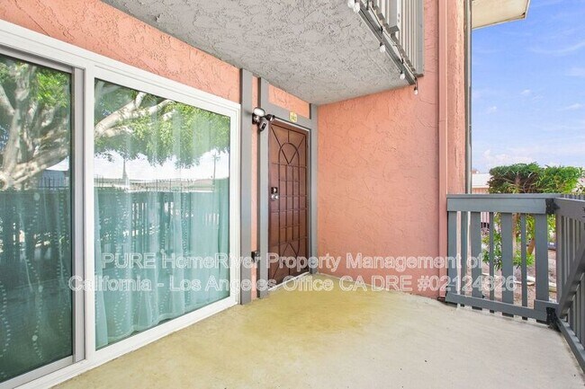 Building Photo - 23302 Marigold Ave