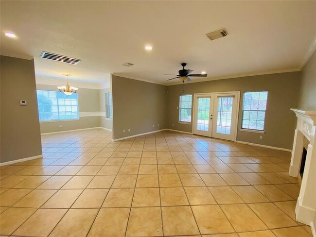 Building Photo - 71 Wick Willow Dr