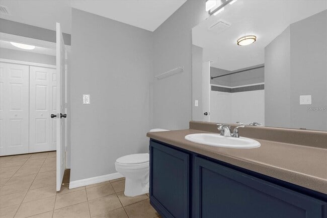 Building Photo - 3250 Corona Village Way