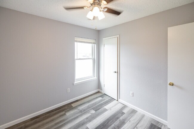 Building Photo - For Lease