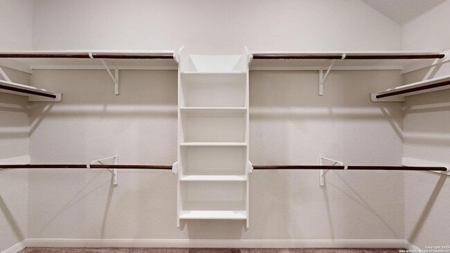 Building Photo - 5911 Akin Glen