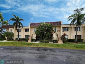 Building Photo - 16491 Blatt Blvd