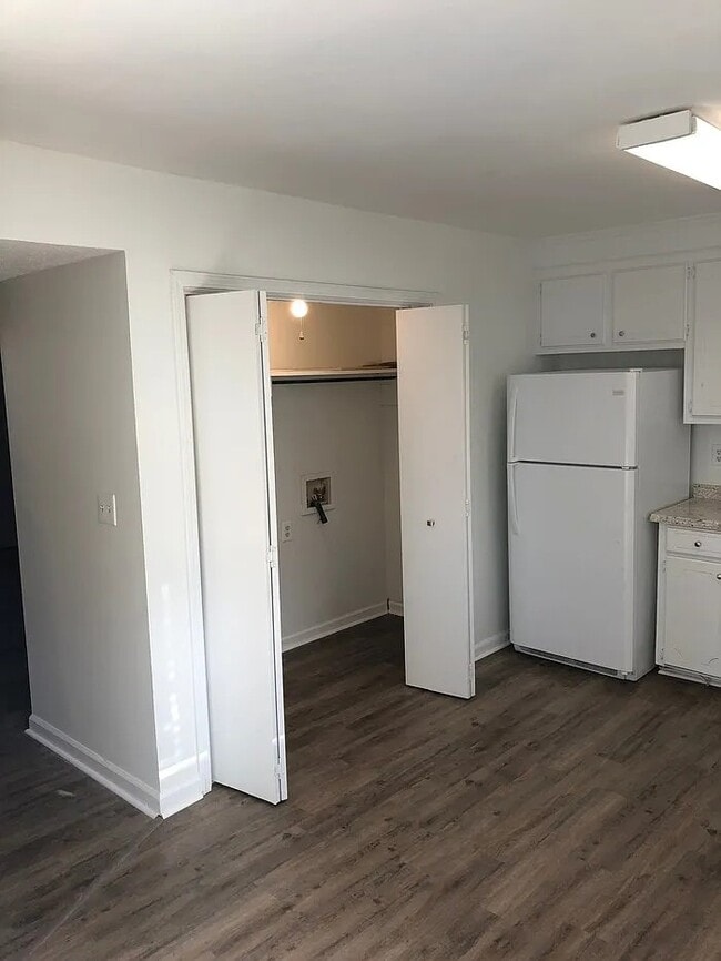 Building Photo - 217 Wynn Way