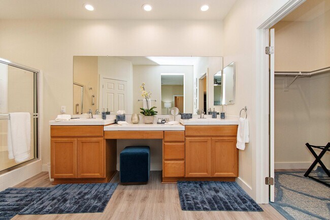 Building Photo - 47412 Harbour Lights Ln