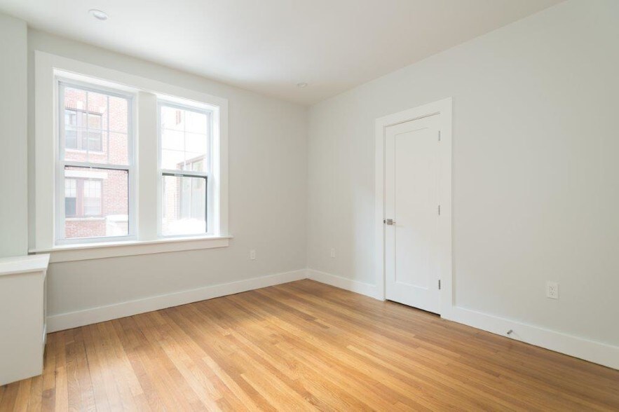 Building Photo - 19A Forest St. Unit 22