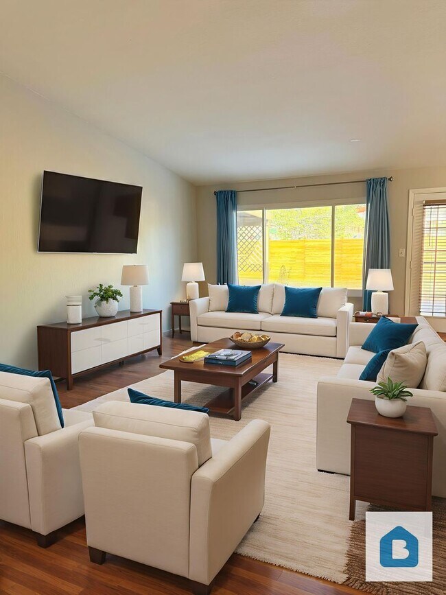 Building Photo - 3120 Mirage Dr