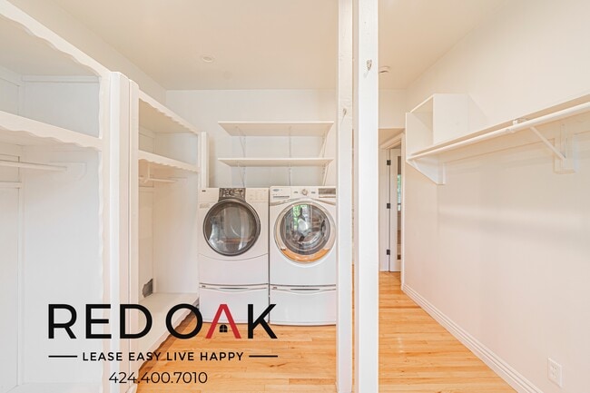 Building Photo - 2421 California Ave