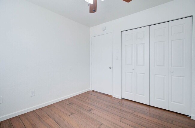 Building Photo - 1501 E Roosevelt St