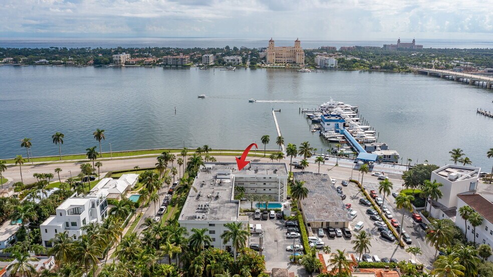 Building Photo - 917 N Flagler Dr
