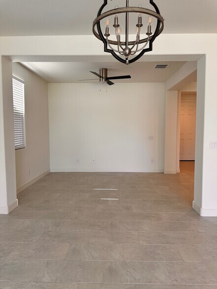 Building Photo - 17282 W Larkspur Dr