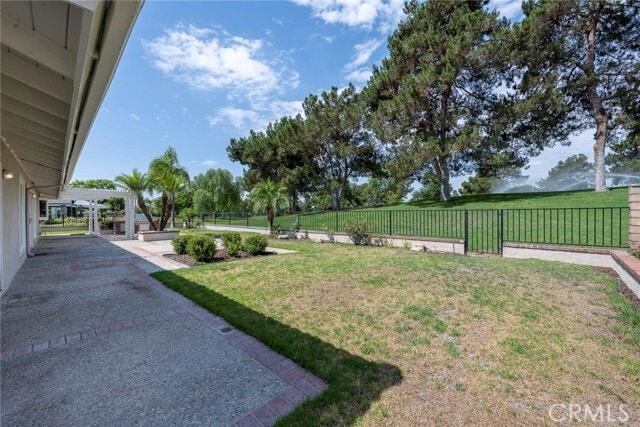 Building Photo - 5921 Country View Dr