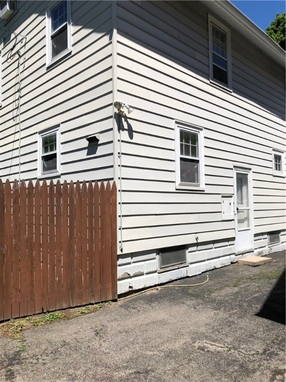 Building Photo - 23 Highland Ave