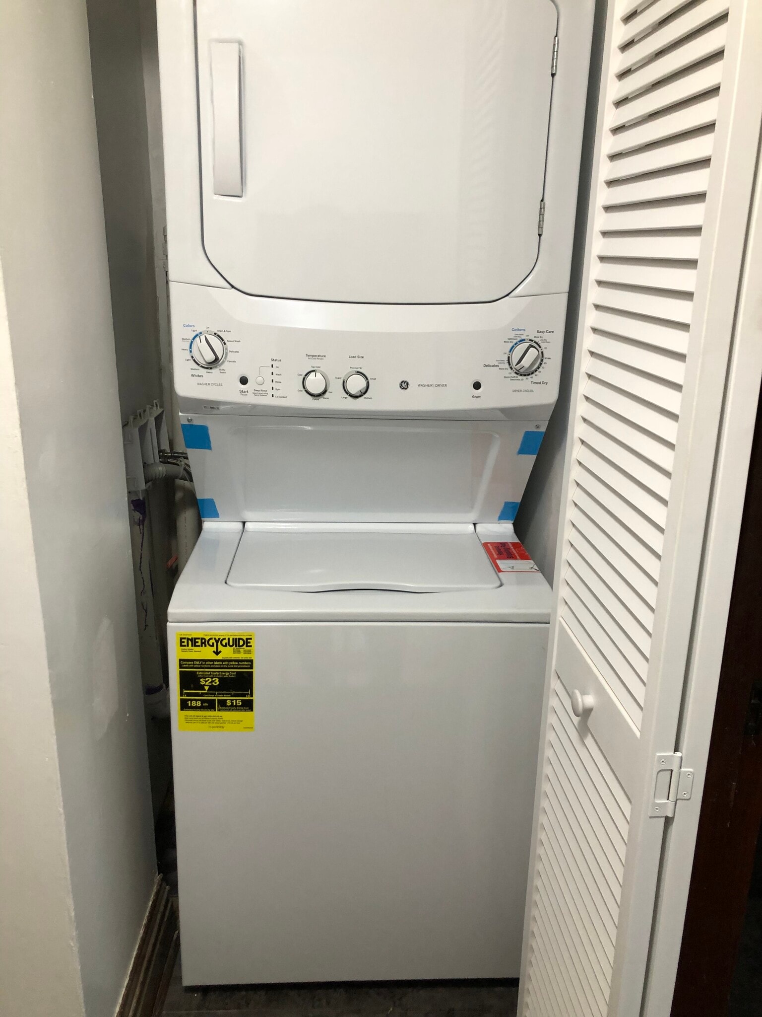 Building Photo - 412 W Ridge St