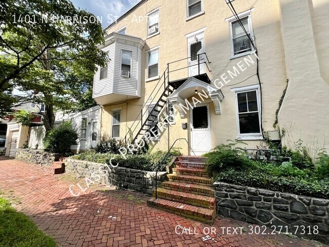 Building Photo - 1401 N Harrison St