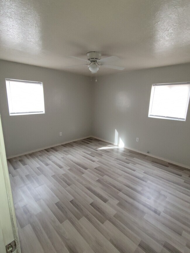 Master - 5321 Indian School Rd NE