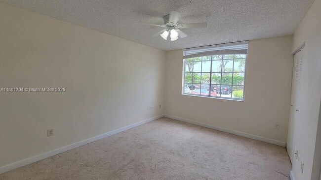 Building Photo - 1749 Village Blvd