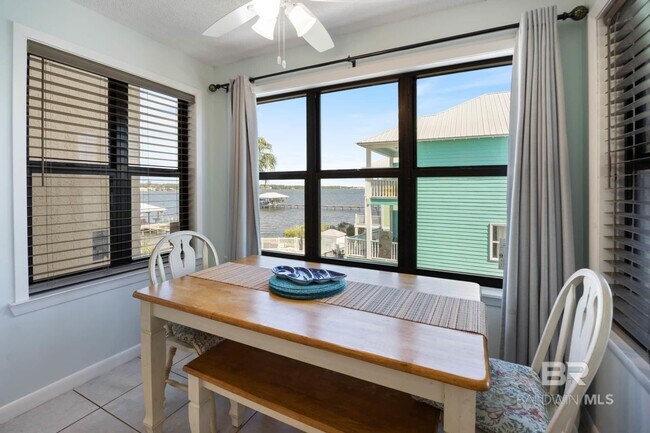 Building Photo - 1516 Sandpiper Ln