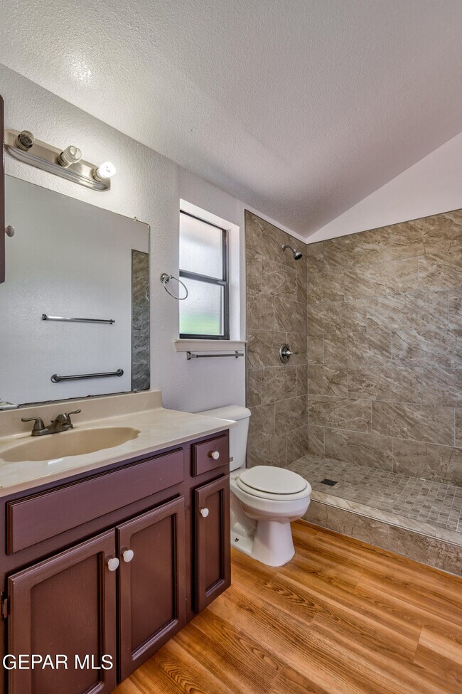 Building Photo - 7324 Canyon Run Dr