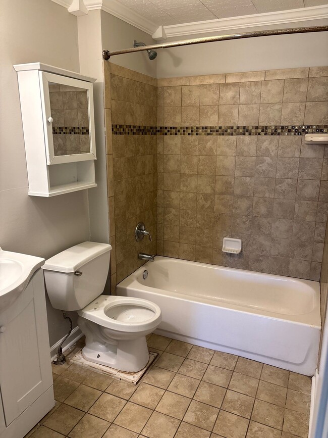 Building Photo - 159 Ervin Ln