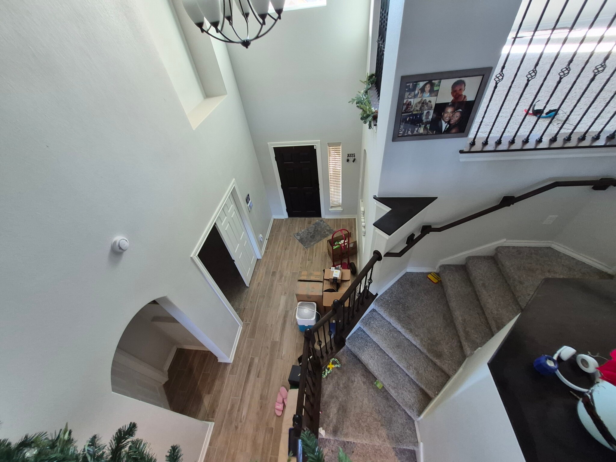 Building Photo - 7034 Comanche Star