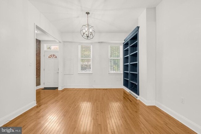 Building Photo - 1832 6th St NW